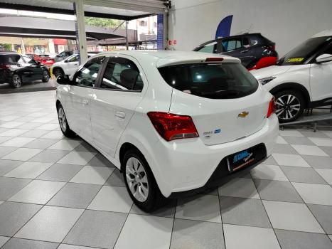 CHEVROLET Onix Hatch 1.4 4P FLEX LT AUTOM�TICO, Foto 5
