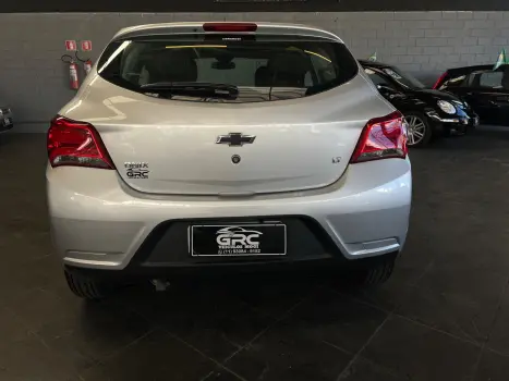 CHEVROLET Onix Hatch 1.0 4P FLEX LT, Foto 4