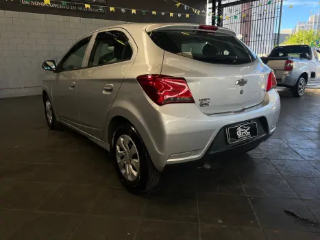 CHEVROLET Onix Hatch 1.0 4P FLEX LT, Foto 14