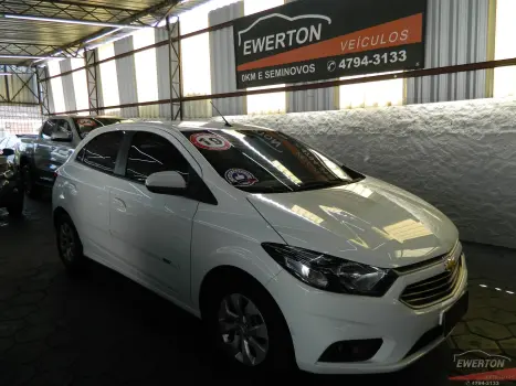 CHEVROLET Onix Hatch 1.0 4P FLEX LT, Foto 1