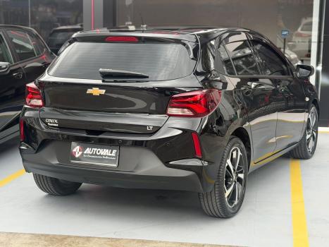 CHEVROLET Onix Hatch 1.0 4P FLEX LT, Foto 14