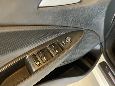 CHEVROLET Onix Sedan 1.0 12V 4P FLEX LT PLUS TURBO AUTOM�TICO, Foto 14