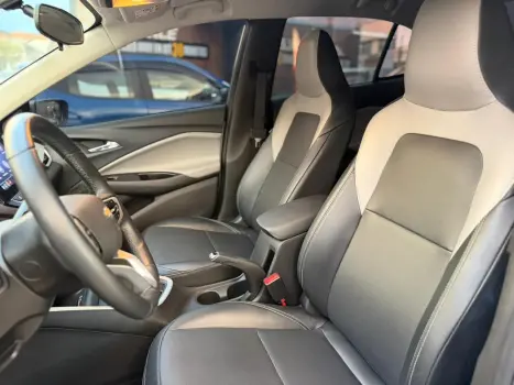 CHEVROLET Onix Sedan 1.0 12V 4P FLEX PREMIER PLUS TURBO AUTOM�TICO, Foto 22