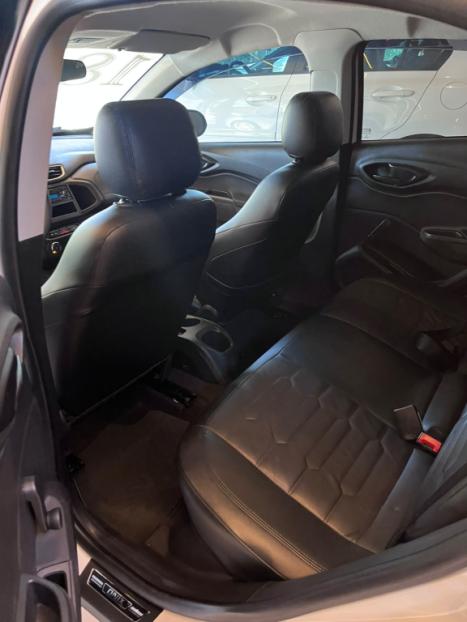 CHEVROLET Onix Sedan 1.0 4P FLEX LT, Foto 6