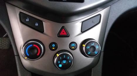 CHEVROLET Sonic Hatch 1.6 16V 4P LT FLEX AUTOM�TICO, Foto 11