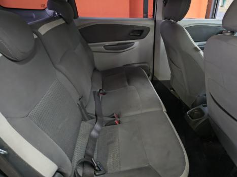 CHEVROLET Spin 1.8 4P FLEX LT, Foto 16