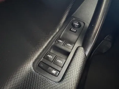 CHEVROLET Tracker 1.0 12V 4P FLEX TURBO AUTOMTICO, Foto 10