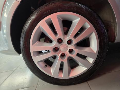 CHEVROLET Vectra Hatch 2.0 4P FLEX GTX, Foto 3