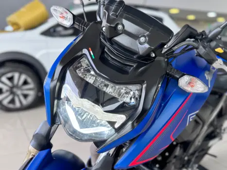 DAFRA Apache RTR 200 , Foto 3
