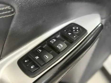 DODGE Journey 3.6 V6 24V 4P AWD RT AUTOM�TICO 7 LUGARES, Foto 12