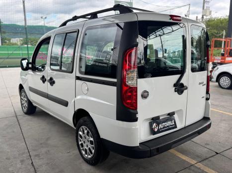 FIAT Doblo 1.8 16V 4P FLEX ESSENCE 7 LUGARES, Foto 8 FIAT Doblo 1.8 16V 4P FLEX ESSENCE 7 LUGARES, Foto 8