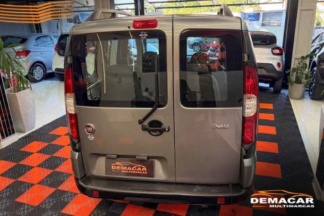 FIAT Doblo 1.8 16V 4P FLEX ESSENCE 7 LUGARES, Foto 2
