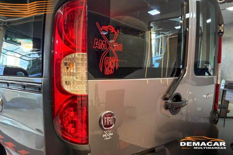 FIAT Doblo 1.8 16V 4P FLEX ESSENCE 7 LUGARES, Foto 6