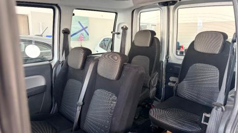 FIAT Doblo 1.8 4P FLEX ADVENTURE LOCKER, Foto 14