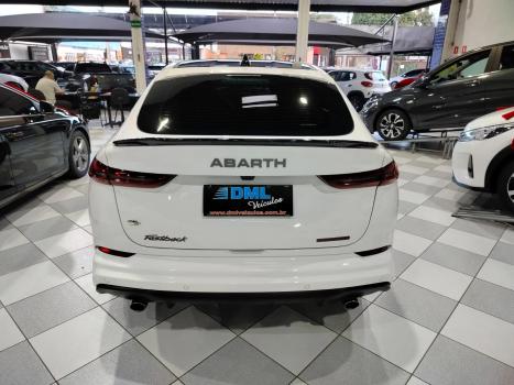 FIAT Fastback 1.3 16V 4P FLEX ABARTH TURBO 270 AUTOM�TICO, Foto 4