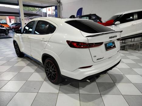 FIAT Fastback 1.3 16V 4P FLEX ABARTH TURBO 270 AUTOM�TICO, Foto 5