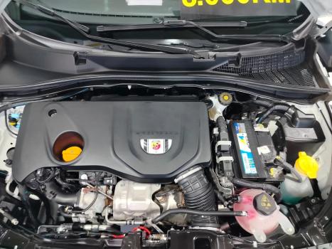 FIAT Fastback 1.3 16V 4P FLEX ABARTH TURBO 270 AUTOM�TICO, Foto 9