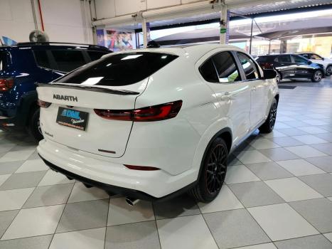 FIAT Fastback 1.3 16V 4P FLEX ABARTH TURBO 270 AUTOM�TICO, Foto 6