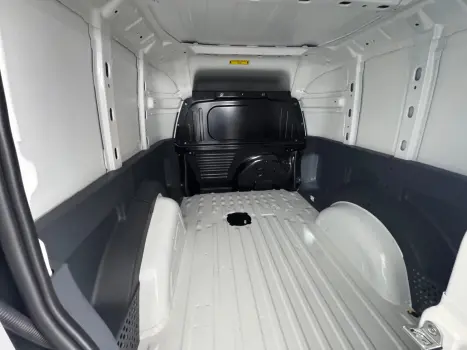 FIAT Fiorino Pick-up 1.0, Foto 6