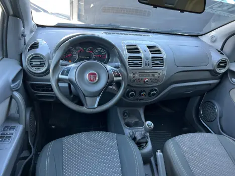 FIAT Grand Siena 1.6 16V 4P ESSENCE FLEX, Foto 3