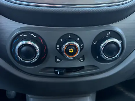 FIAT Grand Siena 1.6 16V 4P ESSENCE FLEX, Foto 5