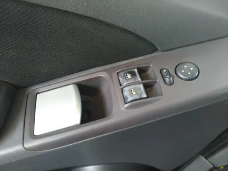 FIAT Idea 1.4 4P ELX FLEX, Foto 19