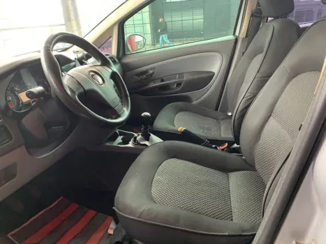 FIAT Linea 1.8 16V 4P FLEX ESSENCE, Foto 8