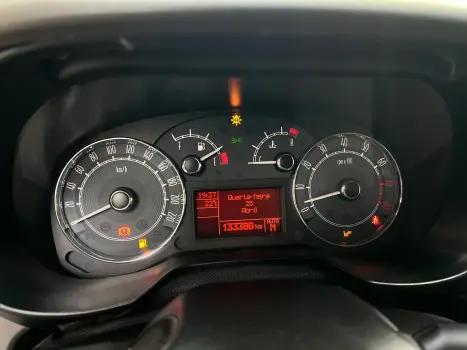 FIAT Linea 1.9 16V 4P FLEX LX DUALOGIC AUTOMATIZADO, Foto 10