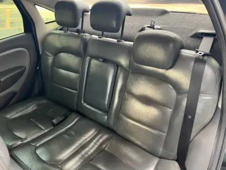 FIAT Linea 1.9 16V 4P FLEX LX DUALOGIC AUTOMATIZADO, Foto 13