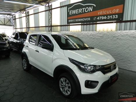 FIAT Mobi 1.0 4P FLEX DRIVE FIRE FLY, Foto 1