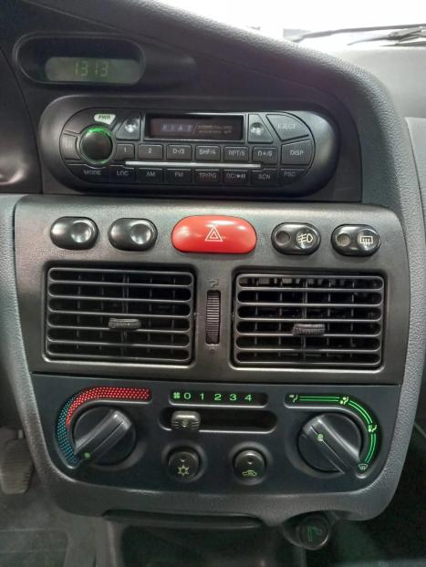 FIAT Palio 1.6 16V 4P, Foto 11