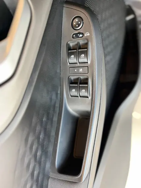 FIAT Pulse 1.0 12V 4P FLEX 200 AUDACE TURBO AUTOM�TICO CVT, Foto 8