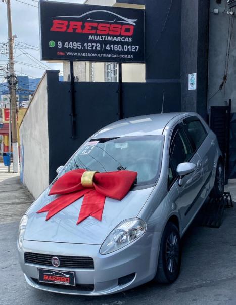 FIAT Punto 1.4 FLEX 4P, Foto 1