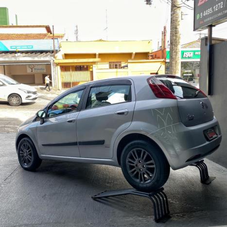 FIAT Punto 1.4 FLEX 4P, Foto 4