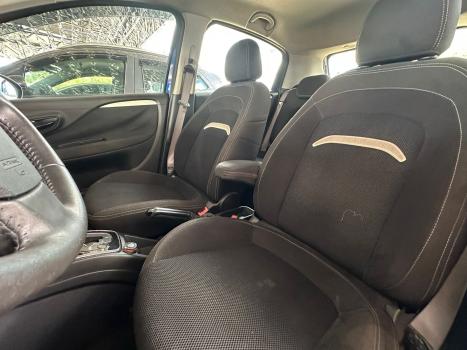 FIAT Punto 1.8 4P FLEX SPORTING DUALOGIC AUTOMATIZADO, Foto 10