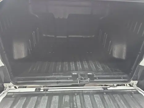 FIAT Strada 1.0 12V TURBO 200 FLEX EDIZIONE 25 CABINE DUPLA CVT AUTOM�TICO, Foto 12