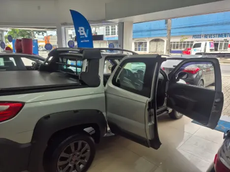 FIAT Strada 1.8 FLEX ADVENTURE LOCKER CABINE DUPLA, Foto 10