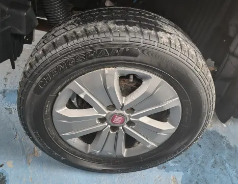 FIAT Toro 1.8 16V 4P FLEX FREEDOM AUTOM�TICO, Foto 23