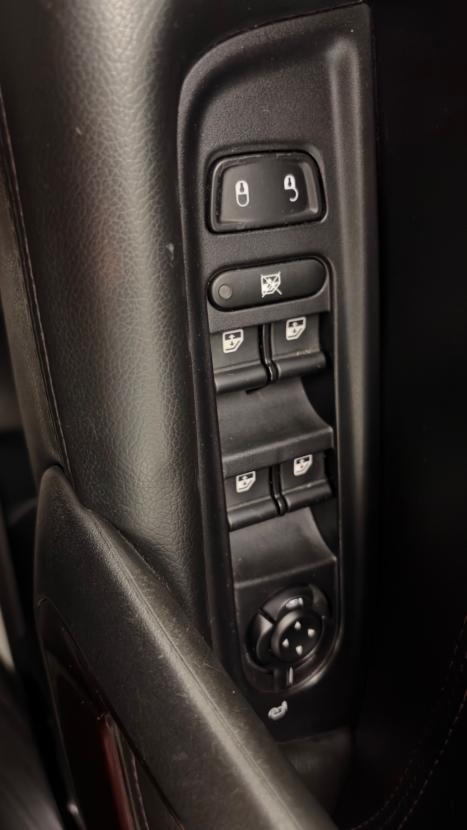 FIAT Toro 1.8 16V 4P FLEX FREEDOM AUTOMÁTICO, Foto 5