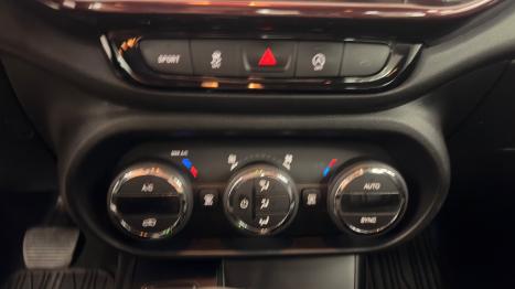 FIAT Toro 1.8 16V 4P FLEX FREEDOM AUTOMÁTICO, Foto 8