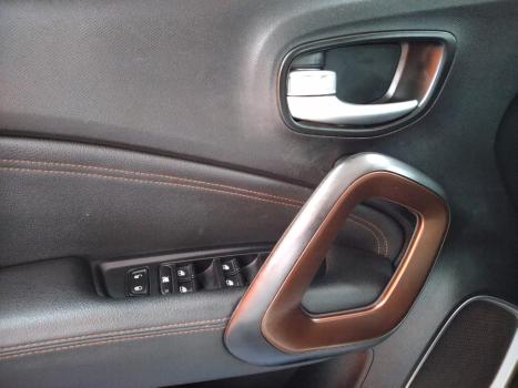 FIAT Toro 2.0 16V 4P VOLCANO 4WD TURBO DIESEL AUTOMTICO, Foto 15