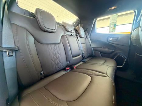 FIAT Toro 2.2 16V 4P 4WD RANCH TURBO DIESEL AUTOM�TICO, Foto 14