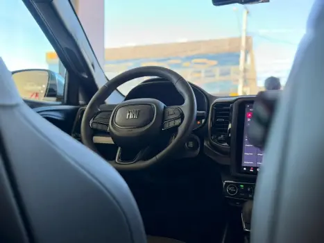 FIAT Toro 2.2 16V 4P 4WD RANCH TURBO DIESEL AUTOM�TICO, Foto 16