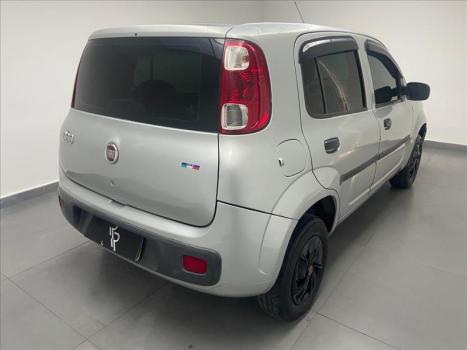 FIAT Uno 1.0 4P FLEX EVO VIVACE CELEBRATION, Foto 6