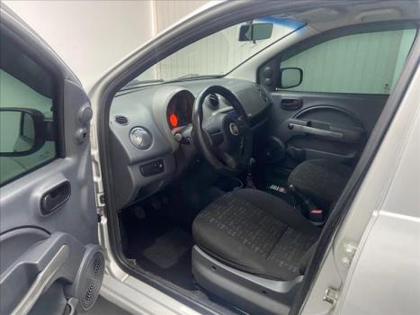 FIAT Uno 1.0 4P FLEX EVO VIVACE CELEBRATION, Foto 16