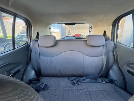 FIAT Uno 1.0, Foto 16