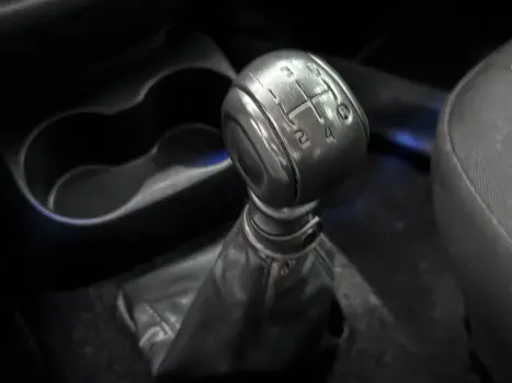 FIAT Uno 1.0, Foto 12