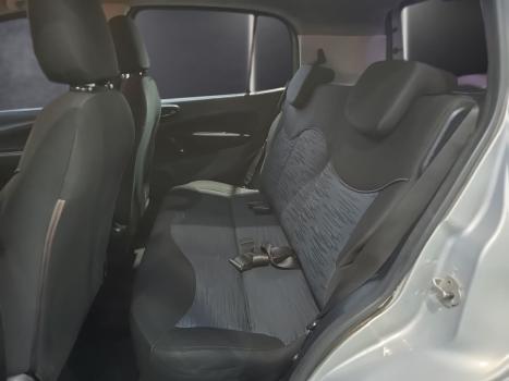 FIAT Uno 1.0 FLEX, Foto 3