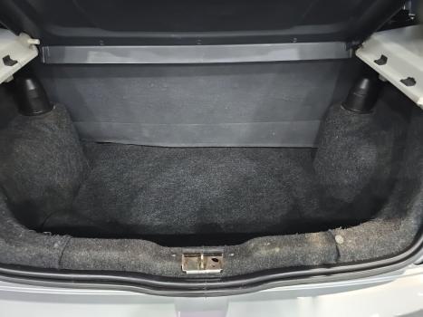 FIAT Uno 1.0 FLEX, Foto 11