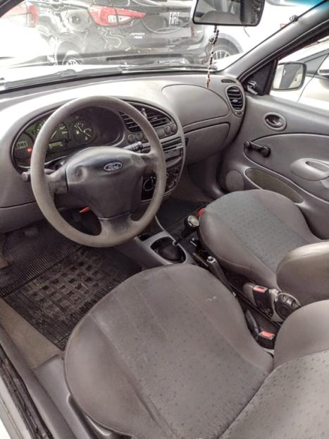FORD Courier 1.6 FLEX L, Foto 7